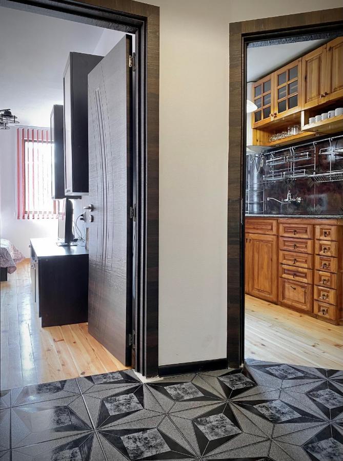 Bright Central Studio For 4 In Burgas ภายนอก รูปภาพ