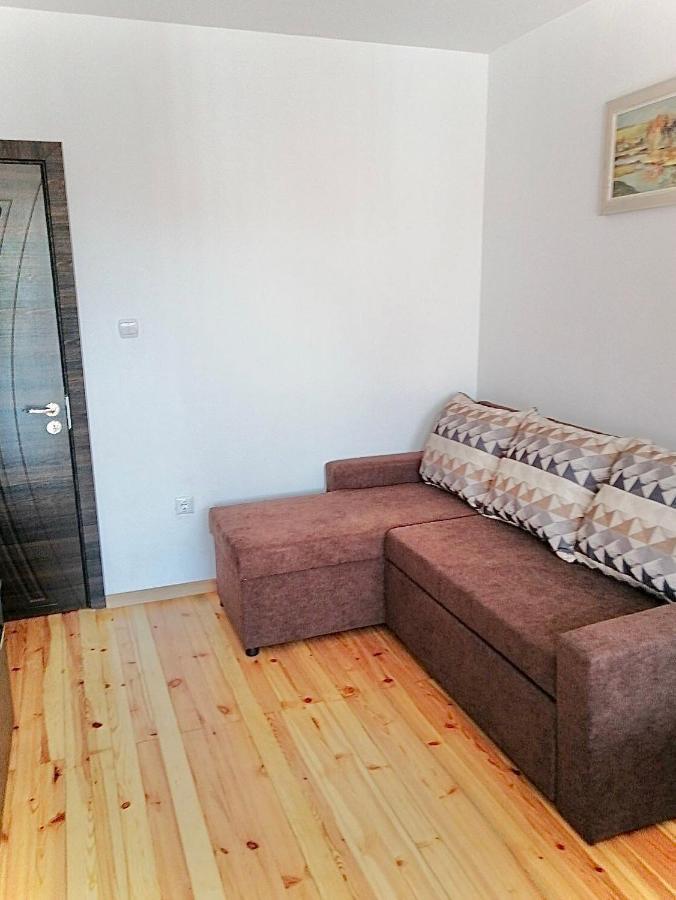 Bright Central Studio For 4 In Burgas ภายนอก รูปภาพ
